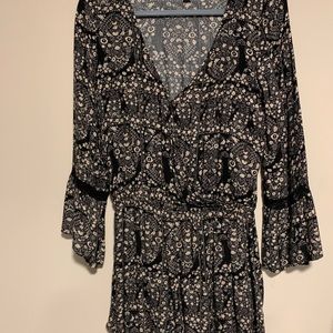 Black patterned romper